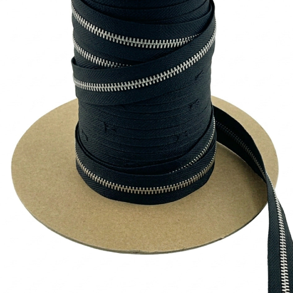 YKK® #5 Aluminum Zipper Chain Image 1