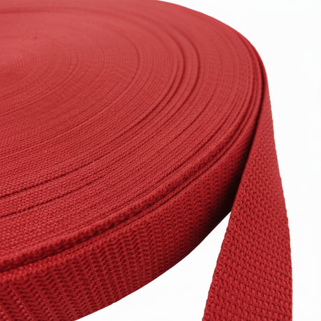 Red Polypropylene Webbing (1.5 mm) Image 1
